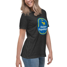 Load image into Gallery viewer, Banana Republique Women's Relaxed T-Shirt