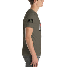 Load image into Gallery viewer, Fun Fact: Oil Is The Most Plentiful Liquid On The Planet Men's T-shirt