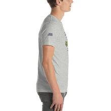 Load image into Gallery viewer, Escape the Net Zero Cult Men's T-shirt