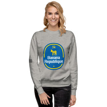 Load image into Gallery viewer, Banana Republique Women&#39;s Sweatshirt
