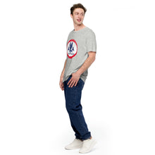 Load image into Gallery viewer, American Airlines Distressed Logo Men&#39;s T-shirt
